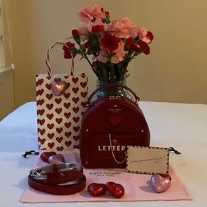 ❤️💖 KATE SPADE YOURS TRULY 3D MAILBOX BAG ❤️💖 NWT ❤️